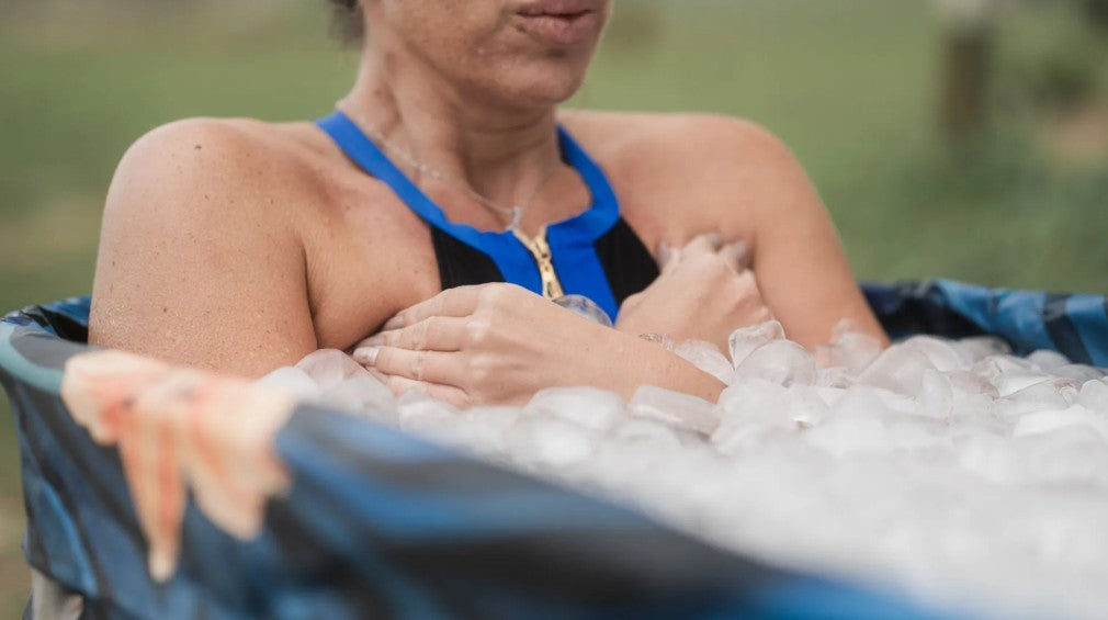 Imersão em água fria pode reduzir estresse e melhorar sono, diz estudo