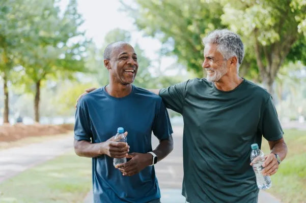 <H1>De olho no futuro: 5 em cada 10 brasileiros passaram a investir mais no autocuidado para envelhecer bem, aponta estudo<H1>