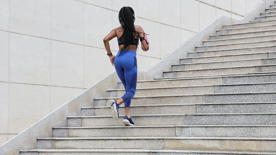 <H1>Treinar em jejum emagrece?<H1>