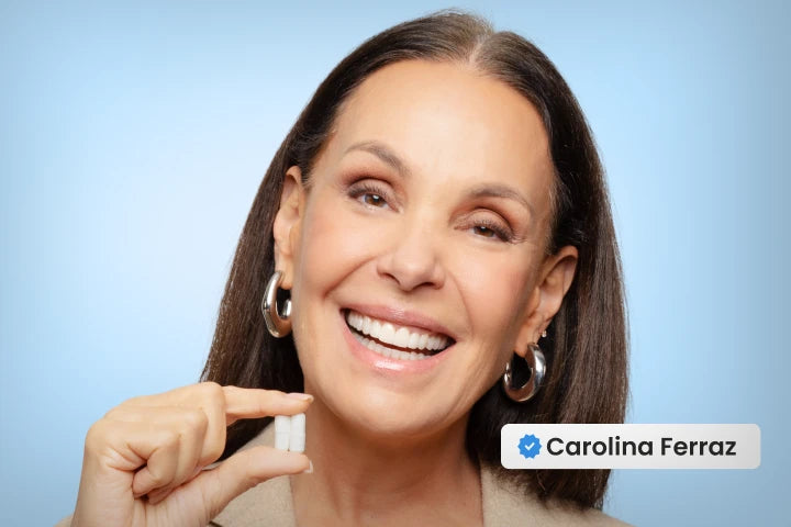 Carolina Ferraz com cápsula de Magnésio Quelato Trio da Vhita